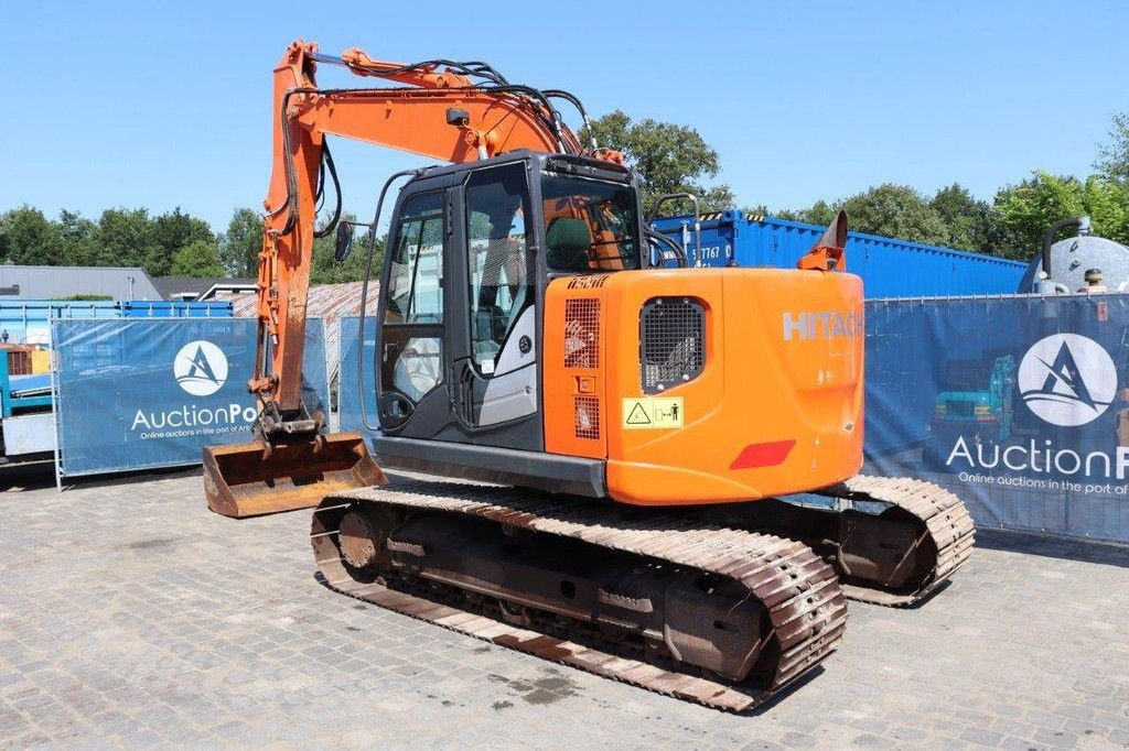 Kettenbagger del tipo Hitachi ZX135US-5B, Gebrauchtmaschine en Antwerpen (Imagen 3)