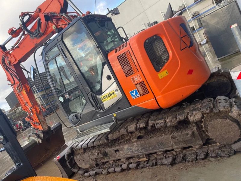 Kettenbagger del tipo Hitachi ZX135US-5B, Gebrauchtmaschine en Wevelgem