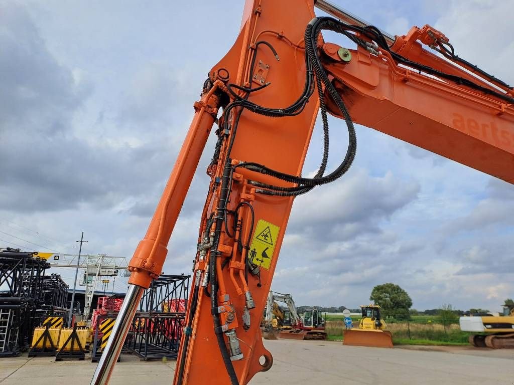 Kettenbagger del tipo Hitachi ZX135US-6, Gebrauchtmaschine en Stabroek (Imagen 9)