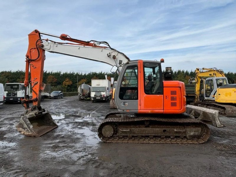 Kettenbagger от тип Hitachi ZX135US, Gebrauchtmaschine в Wevelgem (Снимка 1)