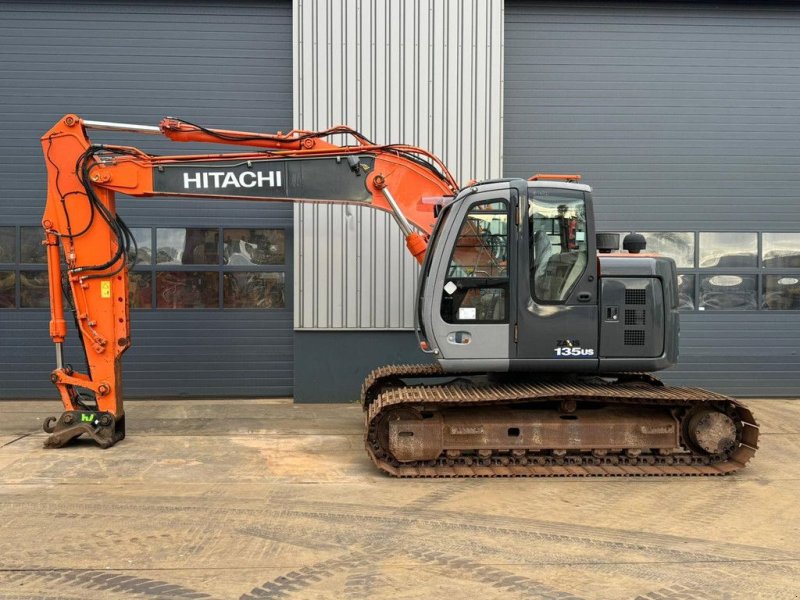 Kettenbagger of the type Hitachi ZX135US, Gebrauchtmaschine in Velddriel