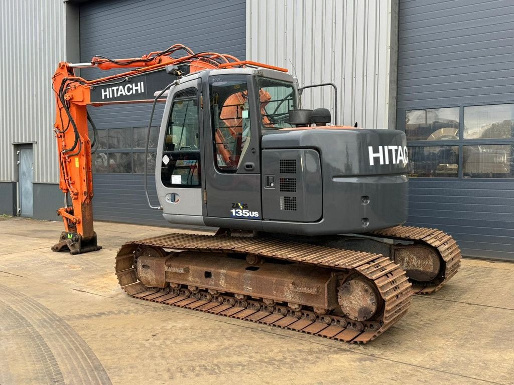 Kettenbagger van het type Hitachi ZX135US, Gebrauchtmaschine in Velddriel (Foto 3)