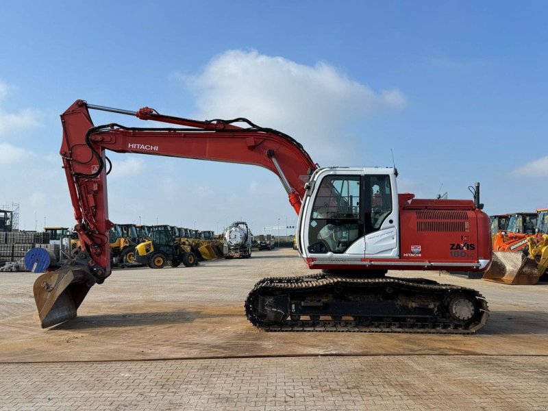 Kettenbagger of the type Hitachi ZX180LC-5B, Gebrauchtmaschine in Velddriel (Picture 1)