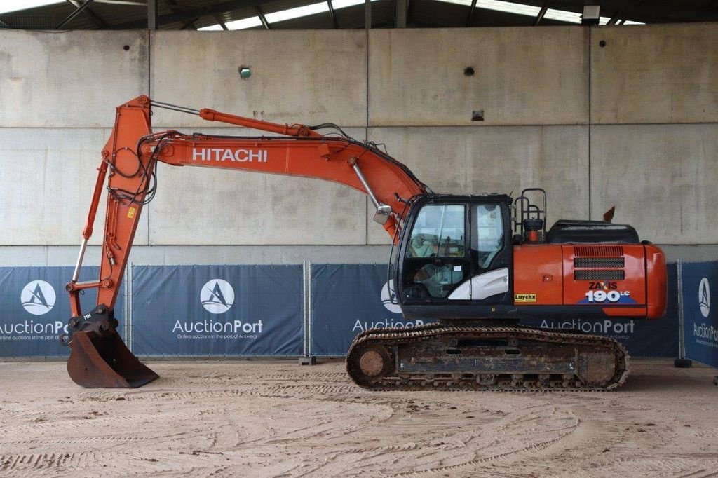 Kettenbagger van het type Hitachi ZX190LC, Gebrauchtmaschine in Antwerpen (Foto 2)