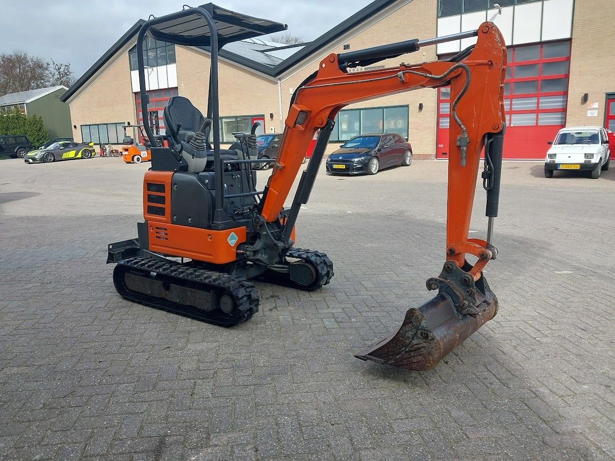 Kettenbagger typu Hitachi ZX19U-6, Gebrauchtmaschine w Westwoud (Zdjęcie 4)