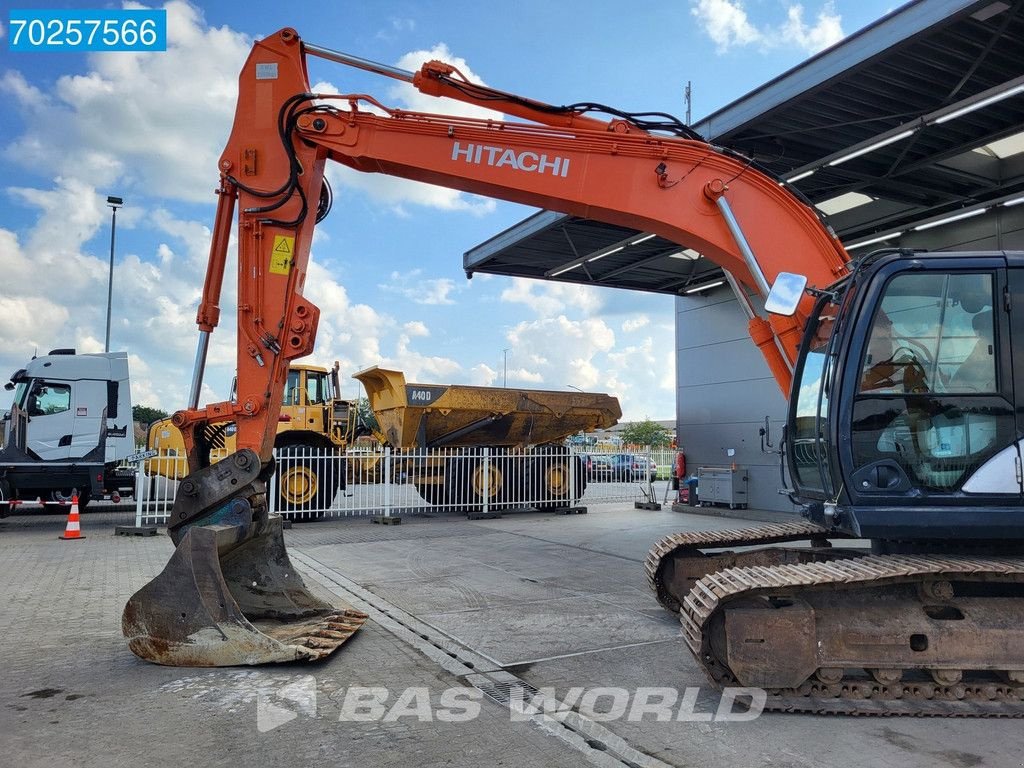 Kettenbagger du type Hitachi ZX210 LC -5B, Gebrauchtmaschine en Veghel (Photo 9)