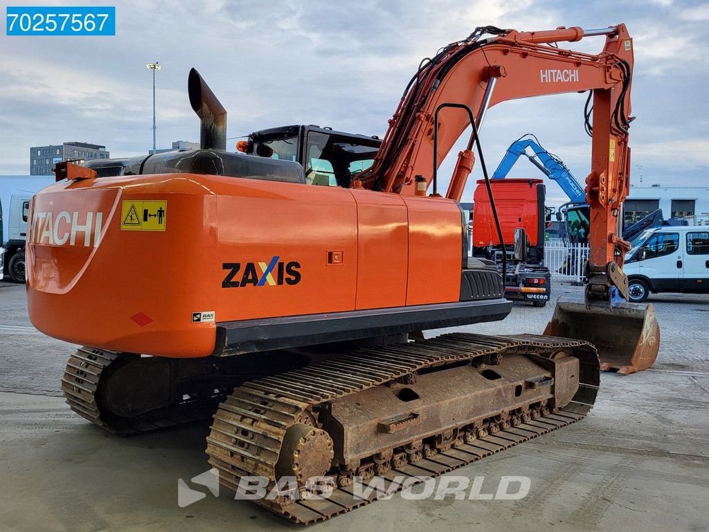 Kettenbagger типа Hitachi ZX210 LC-5B, Gebrauchtmaschine в Veghel (Фотография 7)