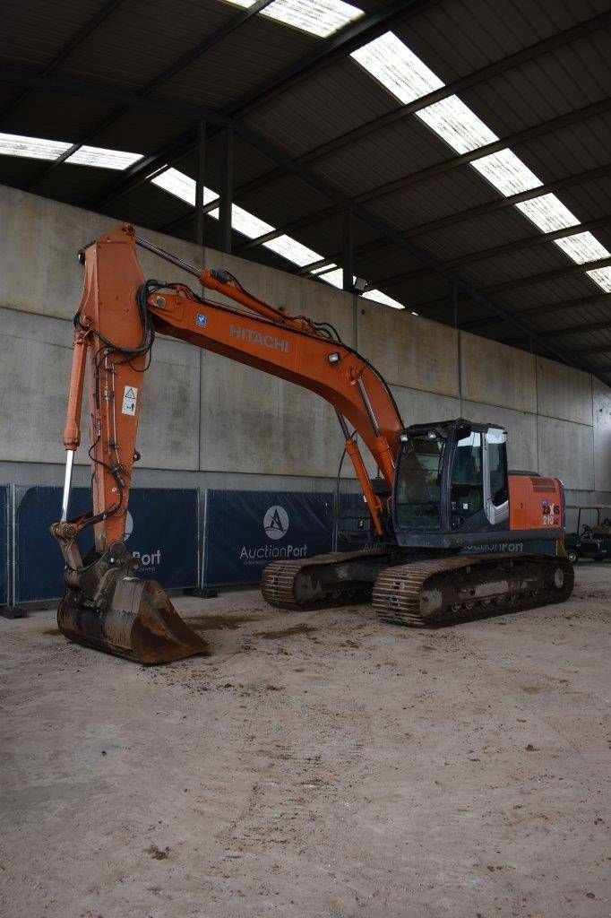 Kettenbagger typu Hitachi ZX210LC-3, Gebrauchtmaschine v Antwerpen (Obrázek 10)