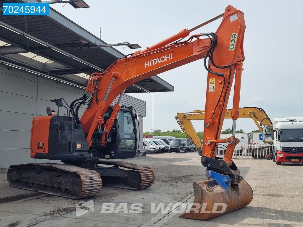 Kettenbagger a típus Hitachi ZX225 USLC-5B, Gebrauchtmaschine ekkor: Veghel (Kép 3)