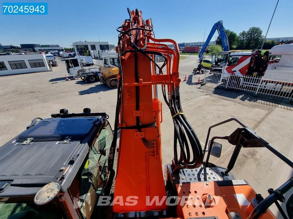 Kettenbagger du type Hitachi ZX225 USLC-5B, Gebrauchtmaschine en Veghel (Photo 11)