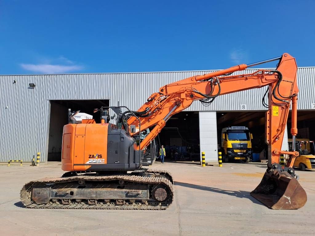 Kettenbagger des Typs Hitachi ZX225USLC-6 (Trimble GPS Prepared), Gebrauchtmaschine in Stabroek (Bild 5)