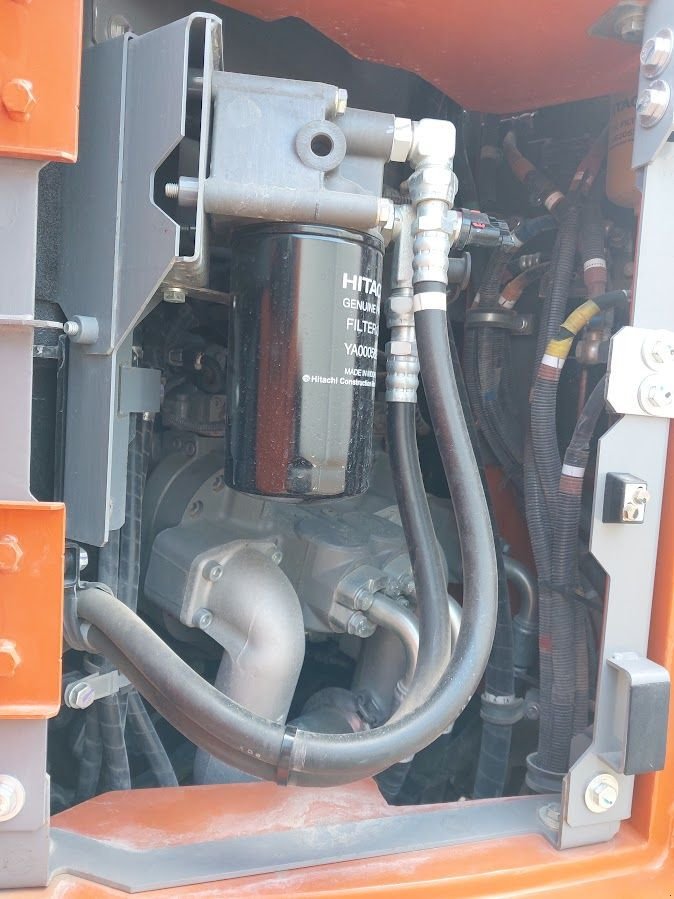 Kettenbagger des Typs Hitachi ZX225USLC-7, Gebrauchtmaschine in Westwoud (Bild 9)