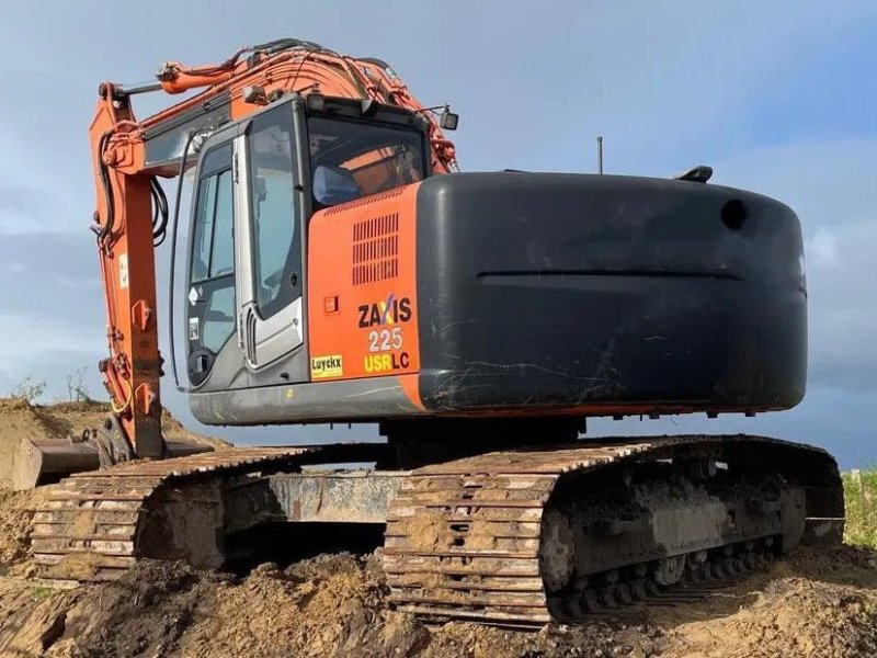 Kettenbagger typu Hitachi ZX225USRLC-3, Gebrauchtmaschine w Wevelgem