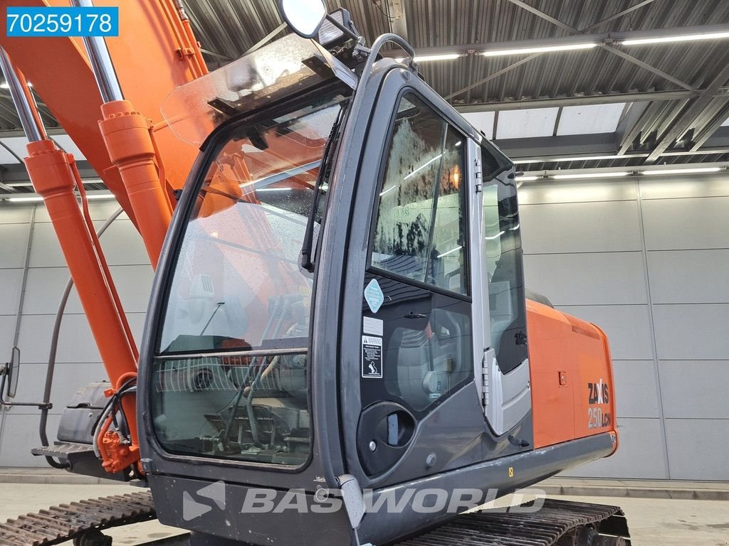 Kettenbagger του τύπου Hitachi ZX250 LCN -3 GERMAN MACHINE - LOW HOURS - NARROW, Gebrauchtmaschine σε Veghel (Φωτογραφία 11)