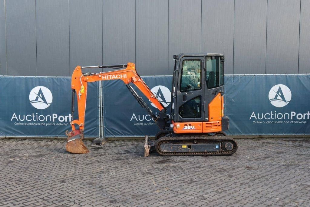 Kettenbagger tipa Hitachi ZX26U-6 CR, Gebrauchtmaschine u Antwerpen (Slika 2)