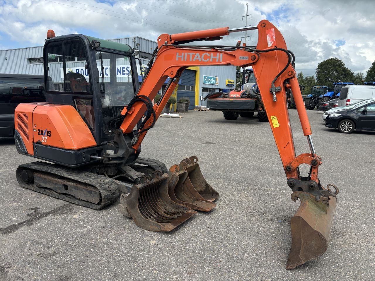 Kettenbagger del tipo Hitachi ZX27-3, Gebrauchtmaschine In Heerenveen (Immagine 5)