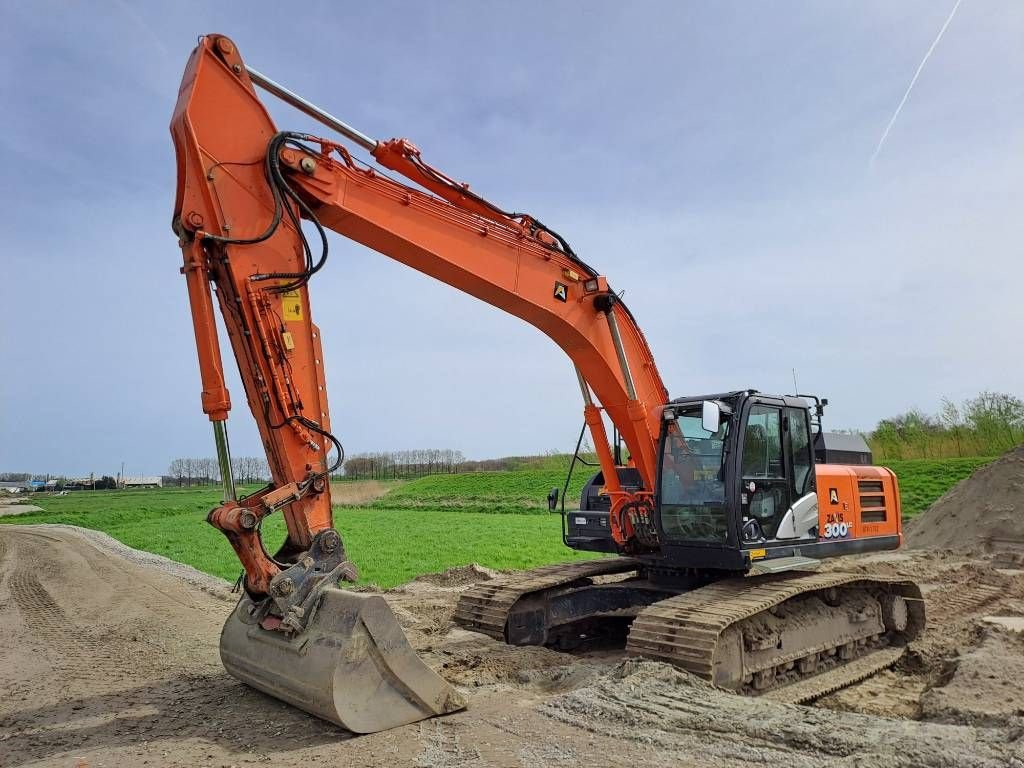 Kettenbagger a típus Hitachi ZX300LC-6 (Trimble Prepared), Gebrauchtmaschine ekkor: Stabroek (Kép 8)