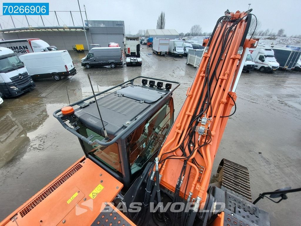 Kettenbagger от тип Hitachi ZX350 LC-5B, Gebrauchtmaschine в Veghel (Снимка 11)