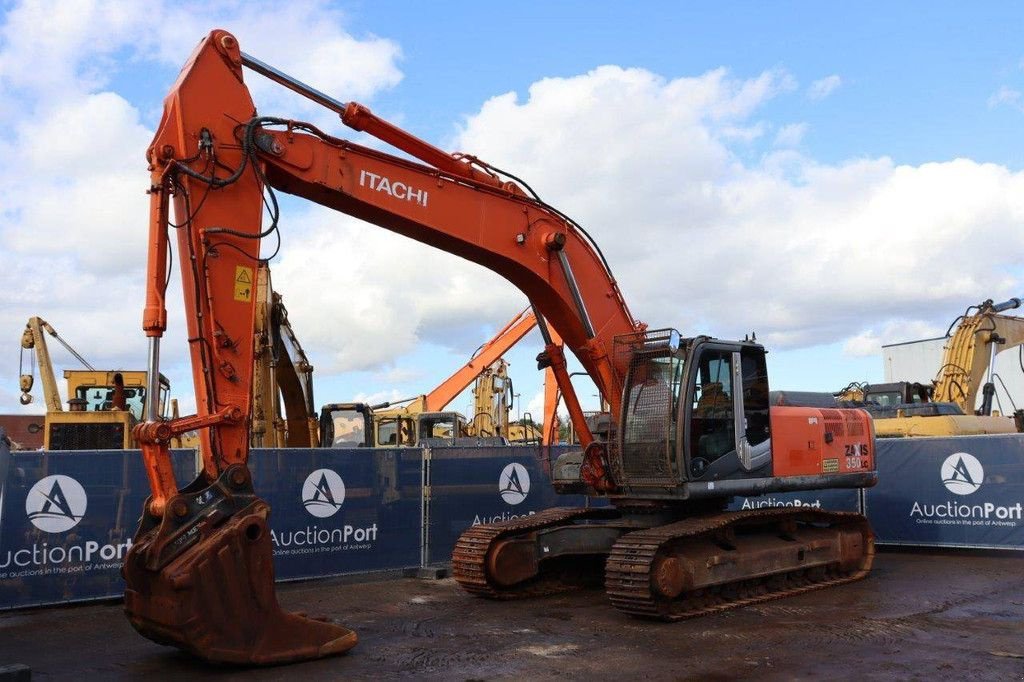 Kettenbagger van het type Hitachi ZX350LC-3, Gebrauchtmaschine in Antwerpen (Foto 9)