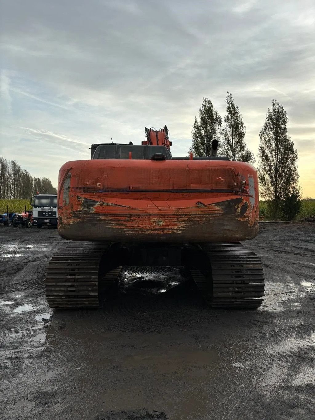 Kettenbagger du type Hitachi ZX350LC-3, Gebrauchtmaschine en Wevelgem (Photo 2)