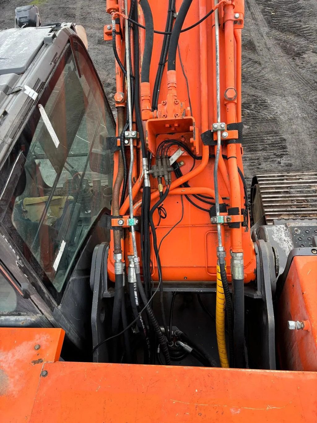 Kettenbagger del tipo Hitachi ZX350LC-3, Gebrauchtmaschine In Wevelgem (Immagine 10)