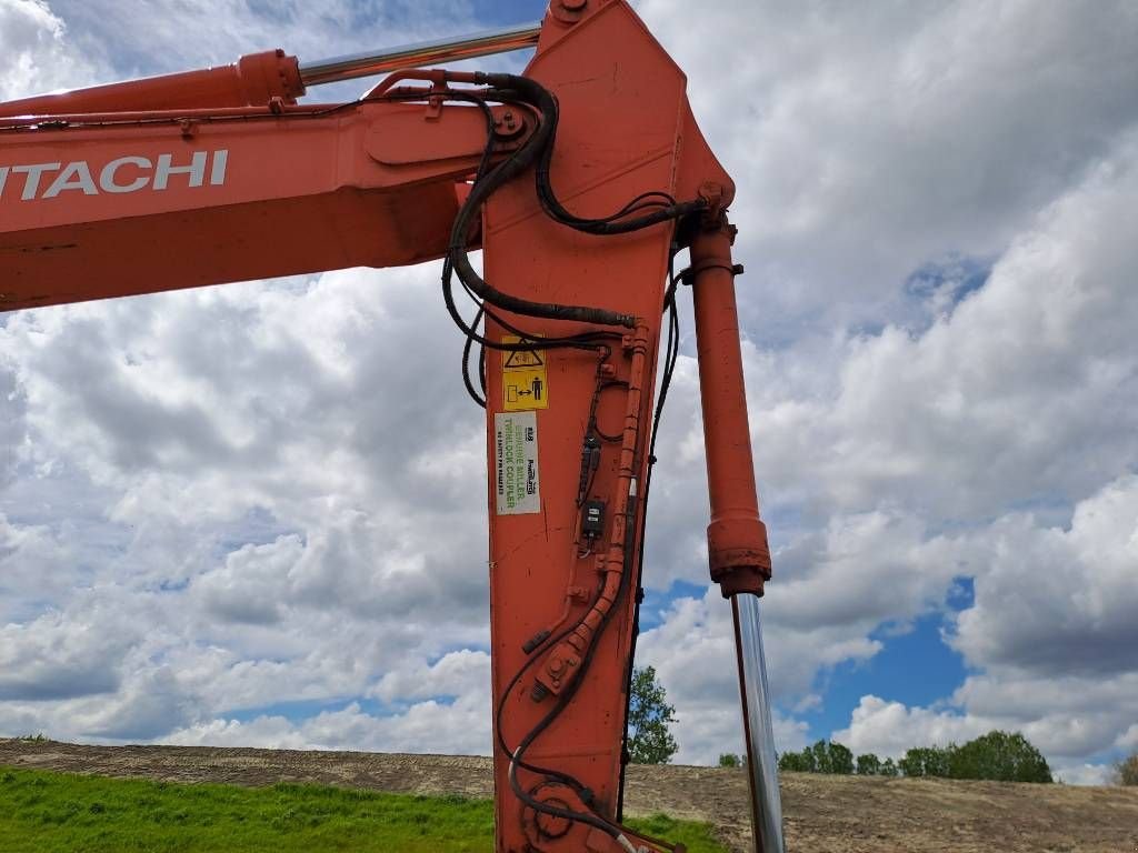 Kettenbagger del tipo Hitachi ZX350LC-6 (NEW track + Trimble Earthworks GPS), Gebrauchtmaschine In Stabroek (Immagine 10)