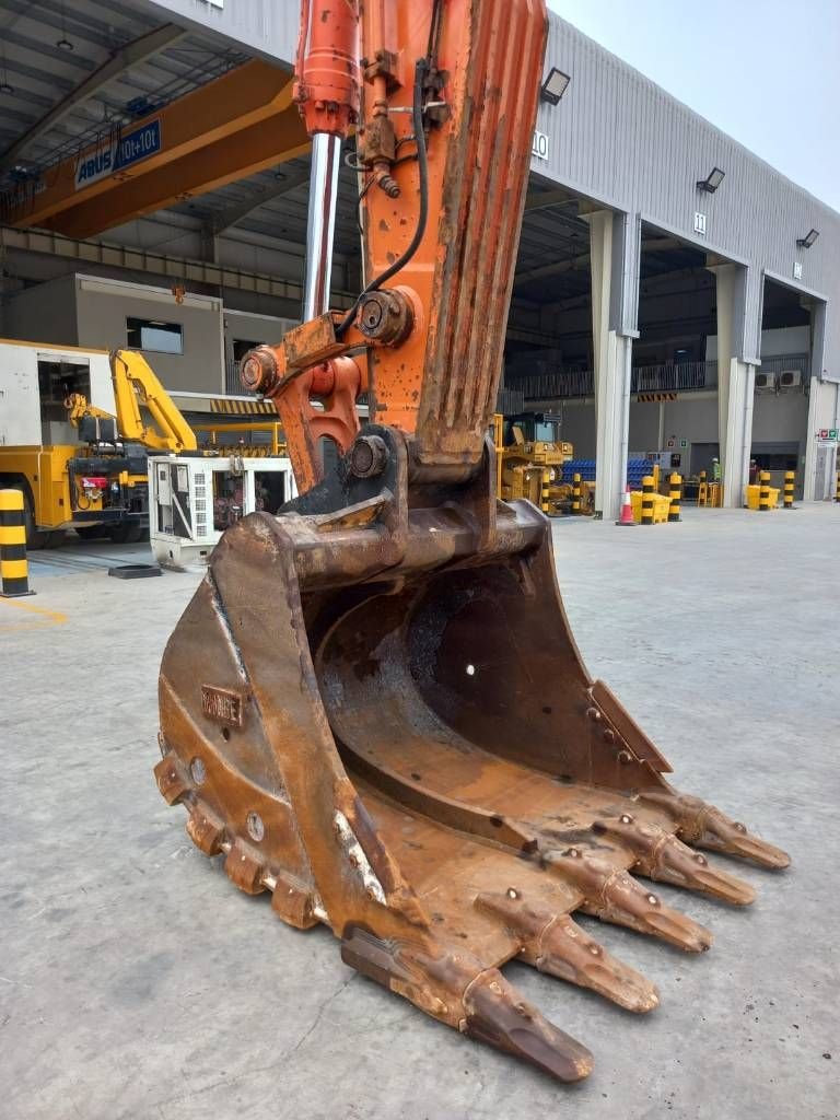 Kettenbagger του τύπου Hitachi ZX470LC-5G (Abu Dhabi), Gebrauchtmaschine σε Stabroek (Φωτογραφία 9)