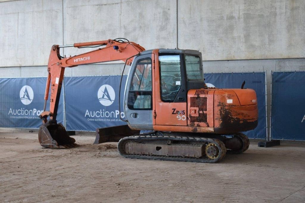 Kettenbagger του τύπου Hitachi ZX60, Gebrauchtmaschine σε Antwerpen (Φωτογραφία 3)