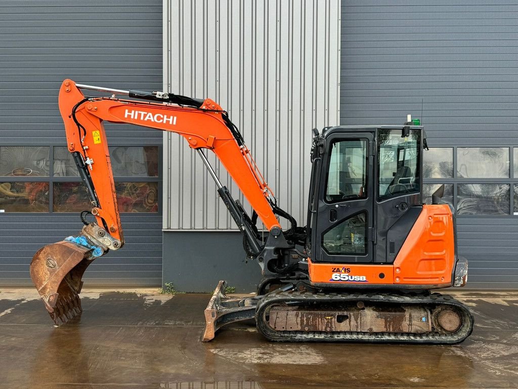 Kettenbagger of the type Hitachi ZX65USB-6 CLP, Gebrauchtmaschine in Velddriel (Picture 1)