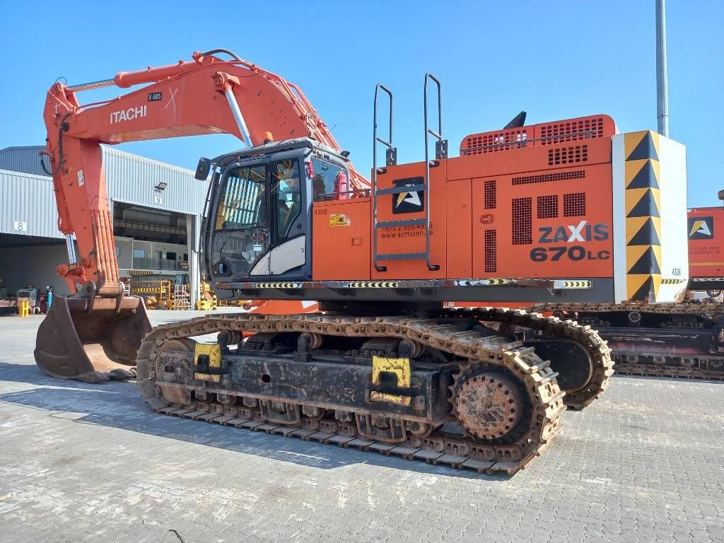 Kettenbagger of the type Hitachi ZX670-5G reach (Abu Dhabi), Gebrauchtmaschine in Stabroek (Picture 3)