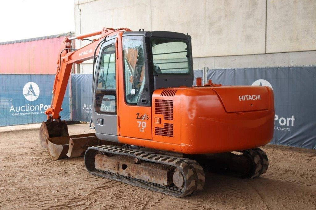 Kettenbagger van het type Hitachi ZX70LC, Gebrauchtmaschine in Antwerpen (Foto 5)