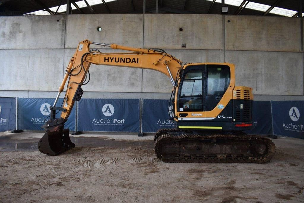 Kettenbagger typu Hyundai 125LCR-9A, Gebrauchtmaschine w Antwerpen (Zdjęcie 2)