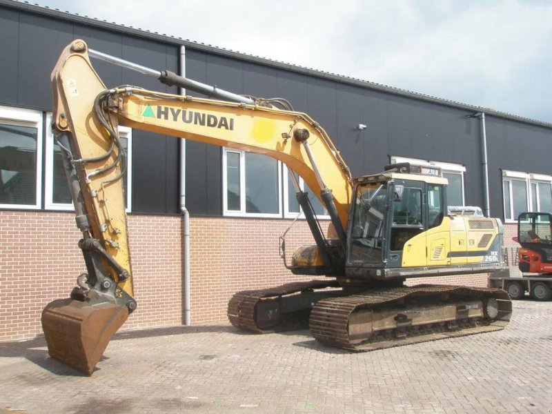 Kettenbagger del tipo Hyundai HX260LC, Gebrauchtmaschine en Barneveld