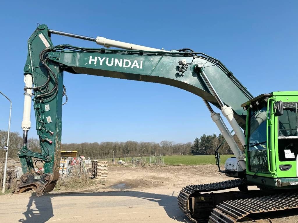 Kettenbagger of the type Hyundai HX300L - New Sprockets + Chains, Gebrauchtmaschine in Veldhoven (Picture 10)