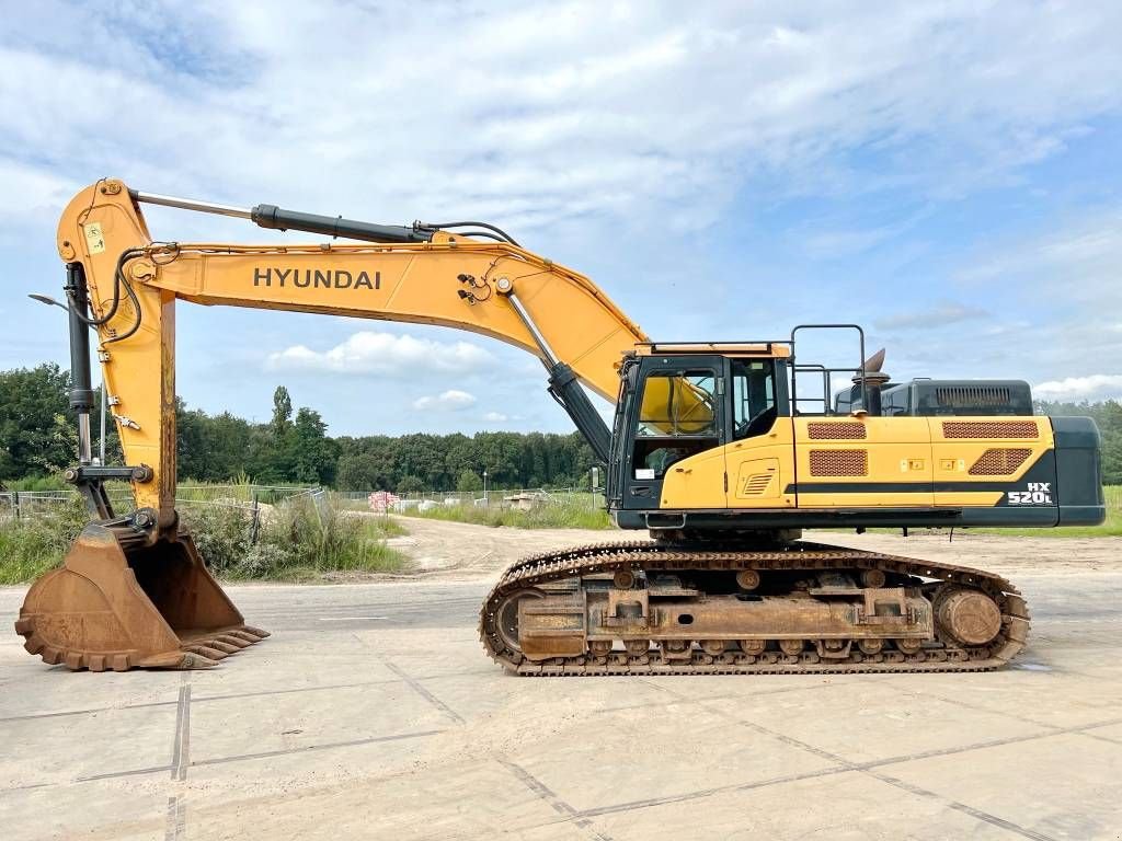 Kettenbagger of the type Hyundai HX520L - Excellent Condition / 360 Cameras, Gebrauchtmaschine in Veldhoven (Picture 1)