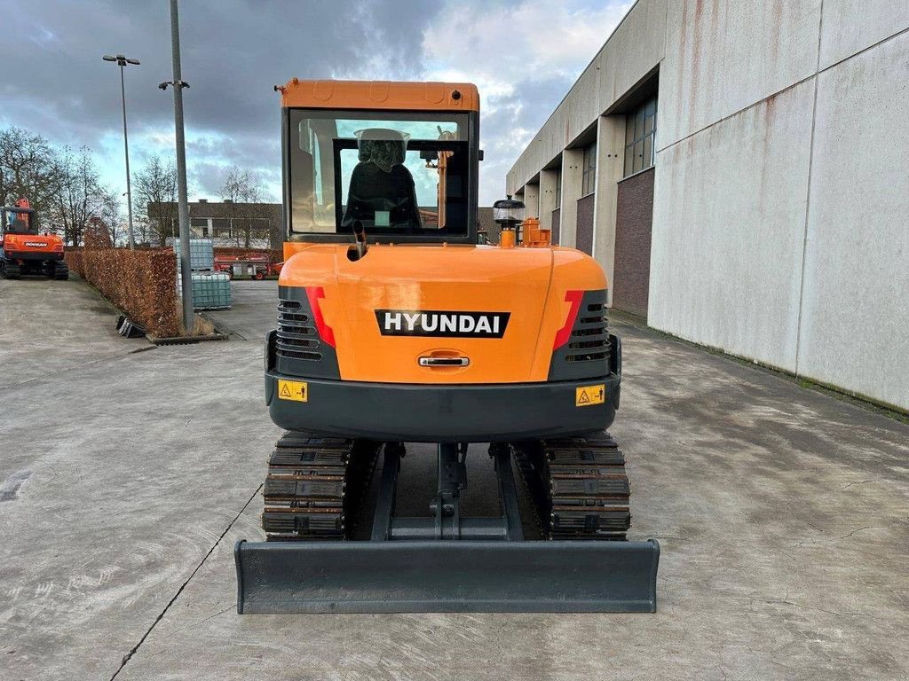 Kettenbagger Türe ait Hyundai HX60, Gebrauchtmaschine içinde Antwerpen (resim 5)