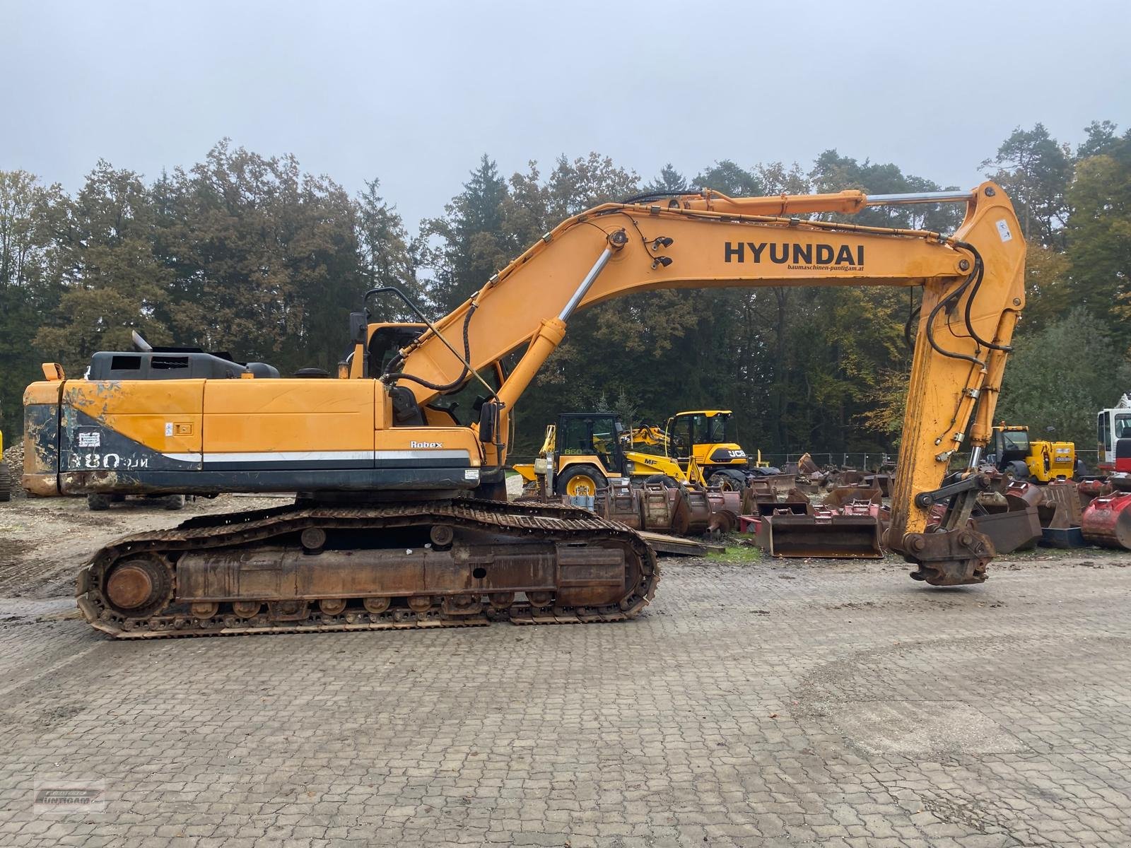 Kettenbagger del tipo Hyundai R 380 NLC-9, Gebrauchtmaschine In Deutsch - Goritz (Immagine 2)