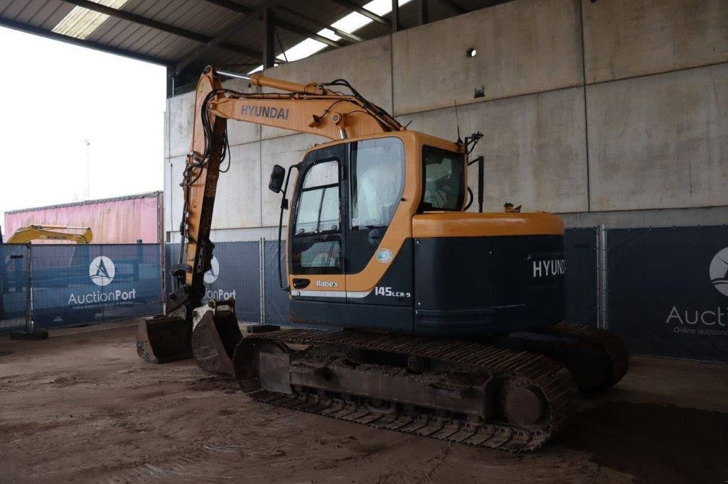 Kettenbagger del tipo Hyundai R145LCR-9, Gebrauchtmaschine In Antwerpen (Immagine 3)