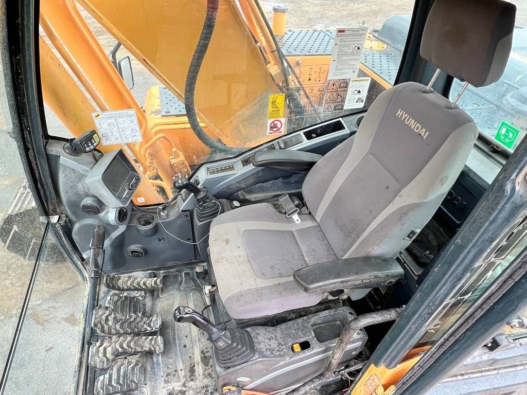 Kettenbagger tipa Hyundai R210LC-9A - Hammer Lines / CE Certified, Gebrauchtmaschine u Veldhoven (Slika 8)