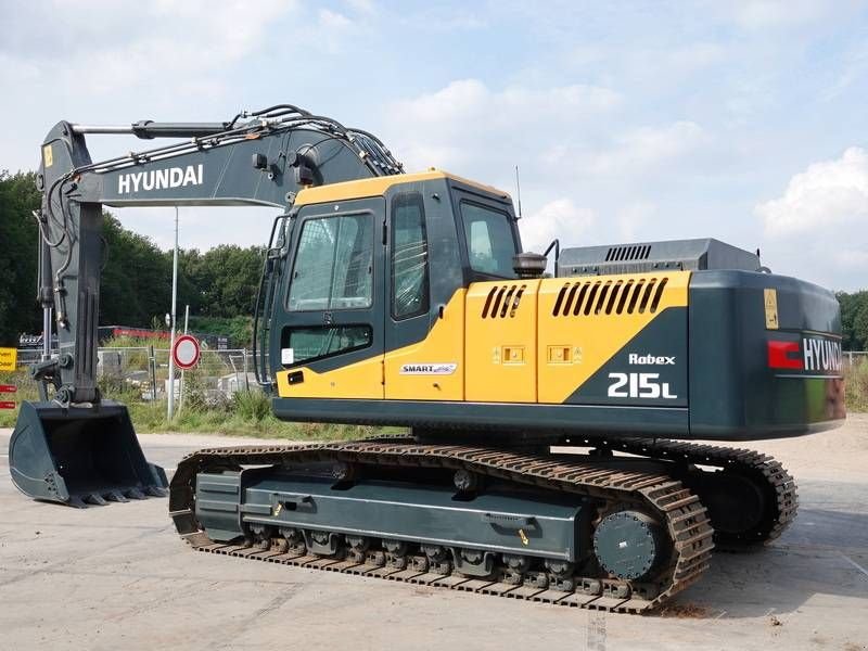 Kettenbagger du type Hyundai R215L Smart Plus *2024 Model* - New / Unused, Neumaschine en Veldhoven (Photo 3)