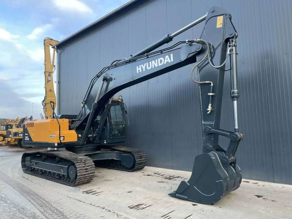 Kettenbagger van het type Hyundai R215L, Neumaschine in Venlo (Foto 3)