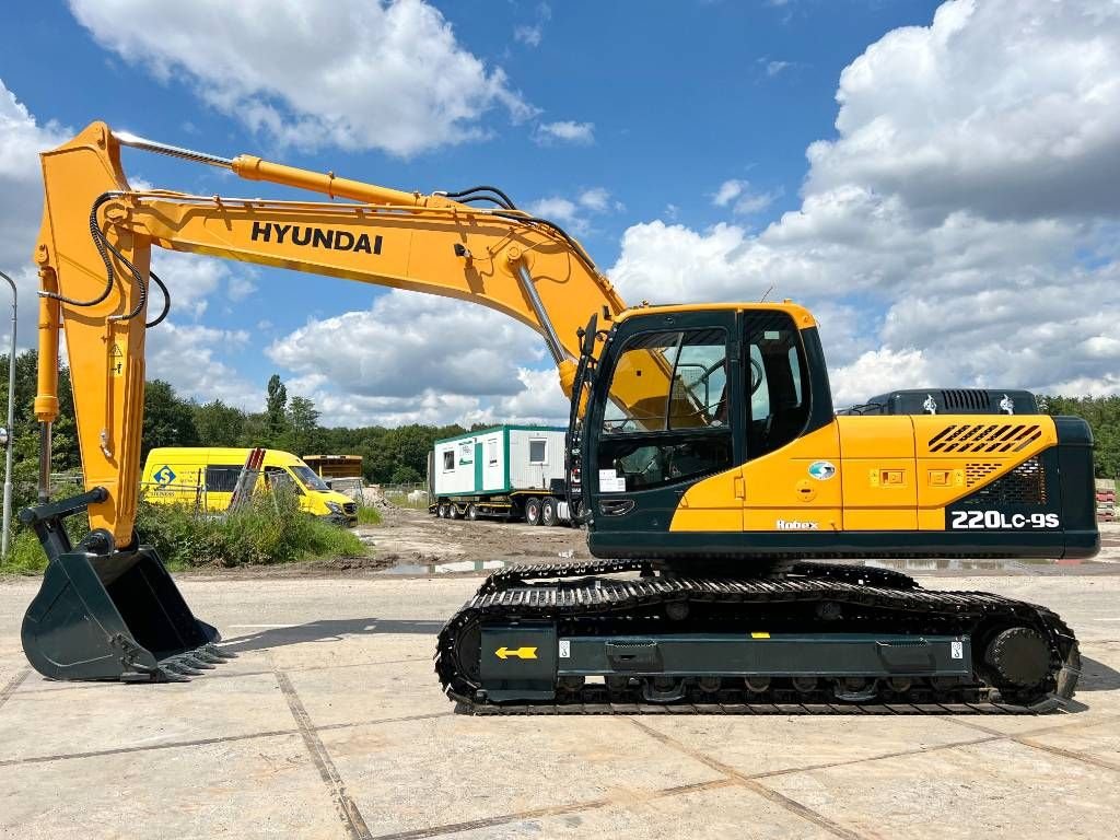 Kettenbagger tip Hyundai R220LC-9S - Good Condition / Hammer Lines, Gebrauchtmaschine in Veldhoven (Poză 1)