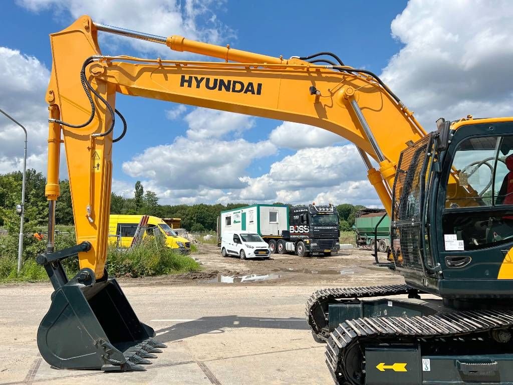 Kettenbagger del tipo Hyundai R220LC-9S - Good Condition / Hammer Lines, Gebrauchtmaschine en Veldhoven (Imagen 10)