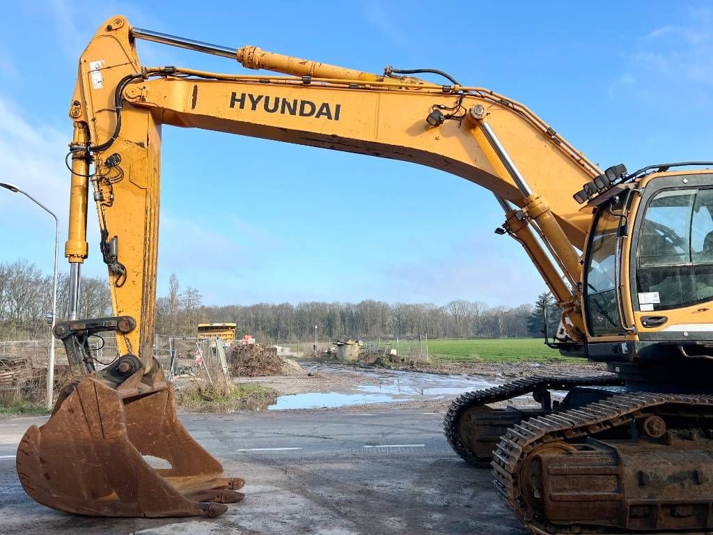 Kettenbagger типа Hyundai R520LC-9 Good Working Condition / CE, Gebrauchtmaschine в Veldhoven (Фотография 10)