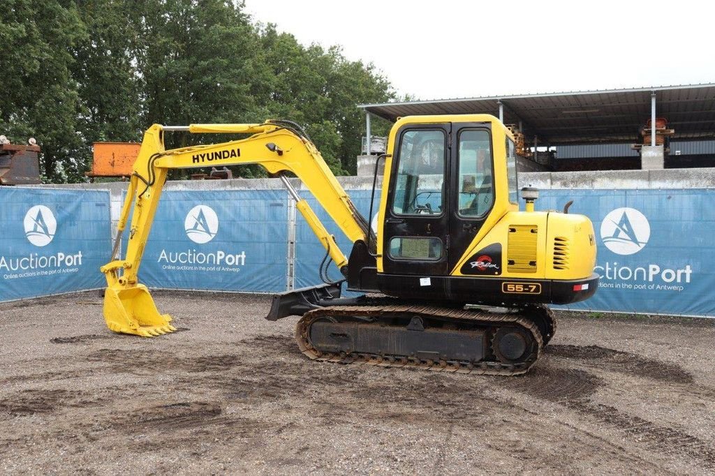 Kettenbagger del tipo Hyundai R55-7, Gebrauchtmaschine en Antwerpen (Imagen 3)