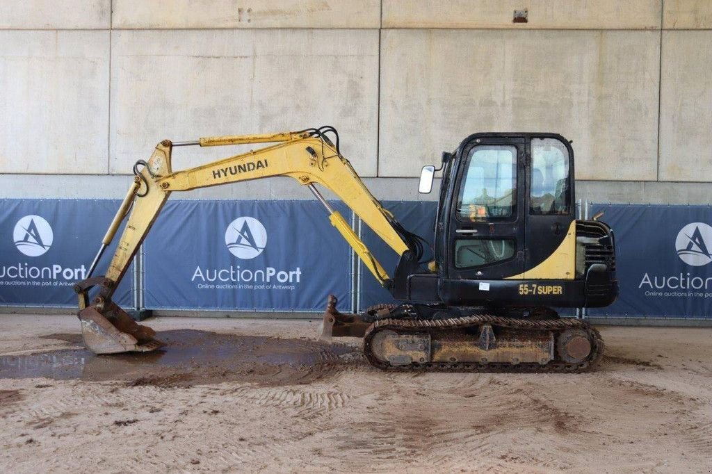 Kettenbagger van het type Hyundai R55-7, Gebrauchtmaschine in Antwerpen (Foto 2)