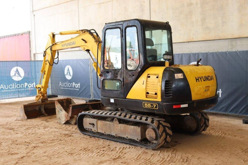 Kettenbagger typu Hyundai R55-7, Gebrauchtmaschine w Antwerpen (Zdjęcie 4)