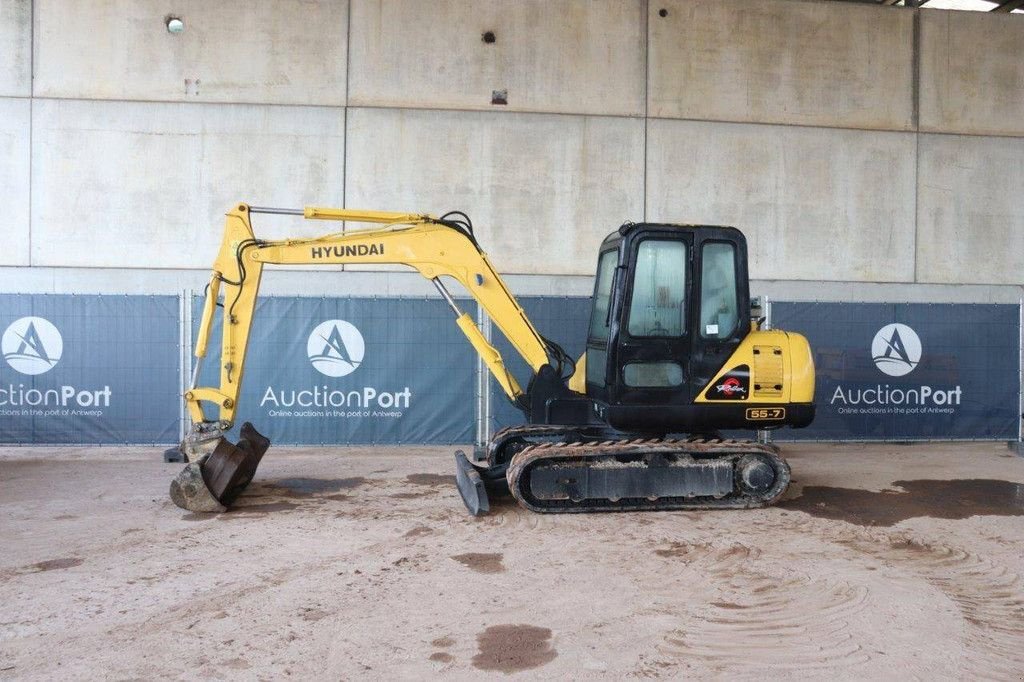 Kettenbagger del tipo Hyundai R55-7, Gebrauchtmaschine en Antwerpen (Imagen 1)