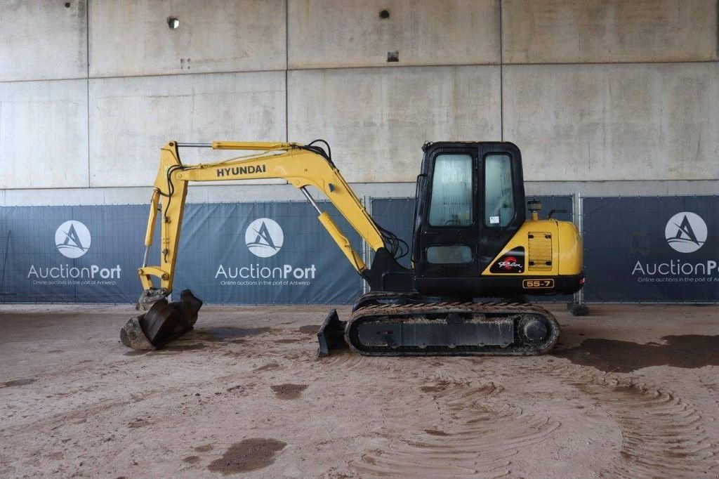 Kettenbagger del tipo Hyundai R55-7, Gebrauchtmaschine en Antwerpen (Imagen 2)