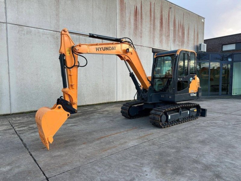 Kettenbagger typu Hyundai R60VS, Gebrauchtmaschine w Antwerpen